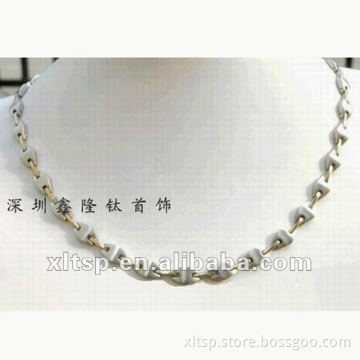 TT55 New Design Womens Titanium Necklace